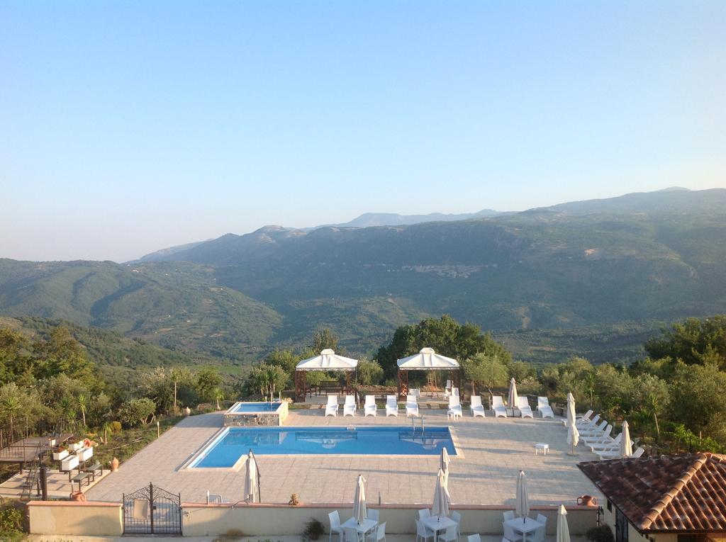 Agriturismo Villa Vea 벨로스구아르도 외부 사진